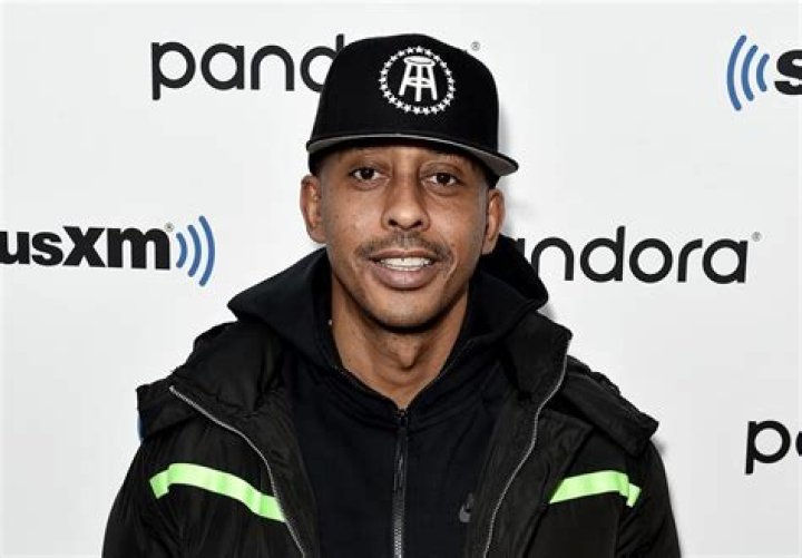 💯 Gillie Da Kid surprises his daughter with a new car for graduating