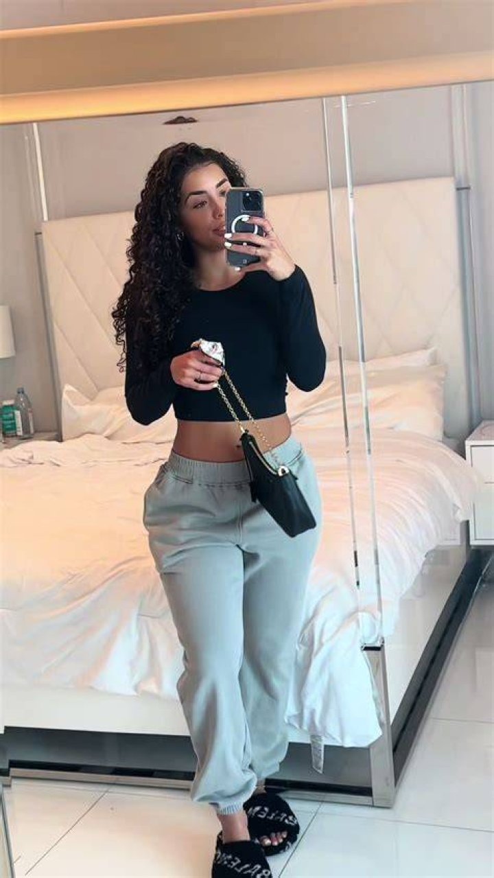 🦄 thaliamatoss__ Thalia Matos TikTok