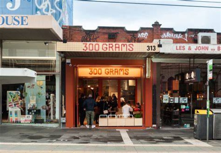 300 Grams Broadsheet