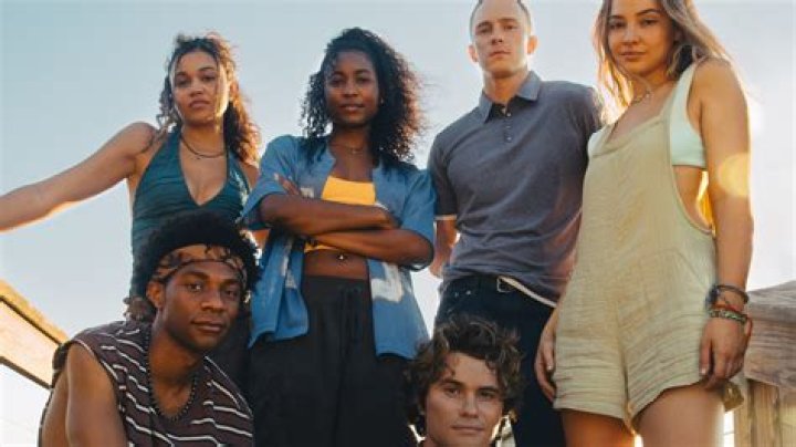 A Few 'Outer Banks' Characters Come Close to Death's Door but Does [SPOILER] Really Die? ·