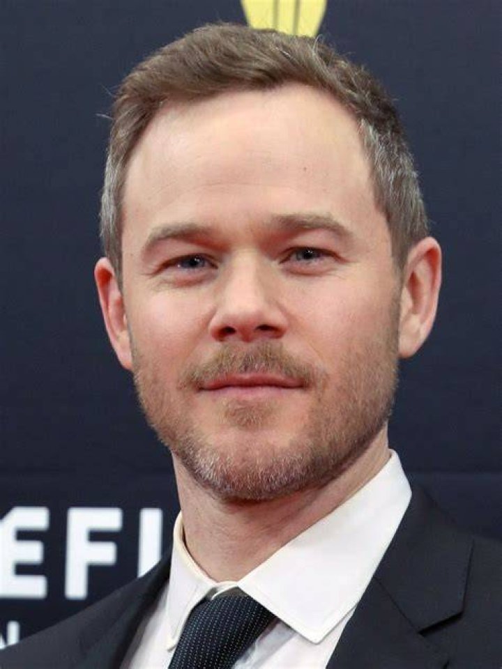 Aaron Ashmore, Zo&euml; Kate's Husband Age, Net worth, Movie Career and