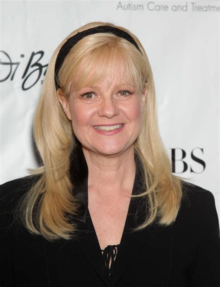 Actress Bonnie Hunt American Profile