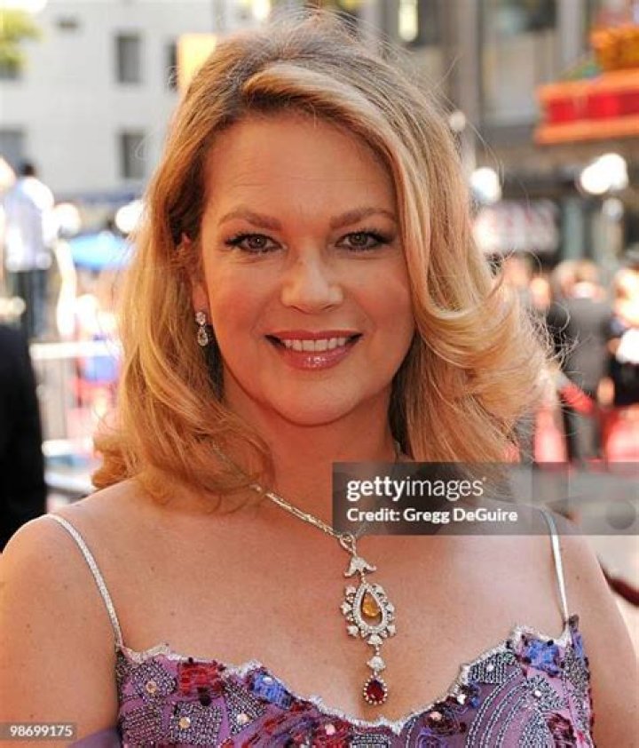 Actress Leann Hunley arrives at the 35th Annual Daytime Emmy Awards