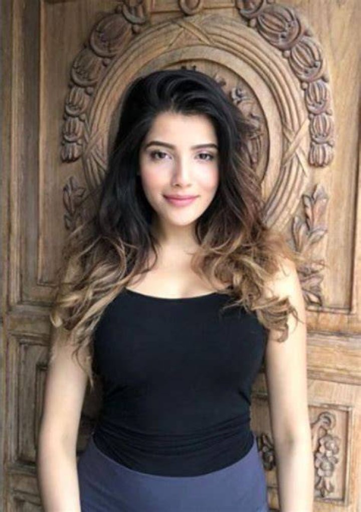 Aditi Vyas Wiki, Age, Biography, Birthday, Trivia, and Photos