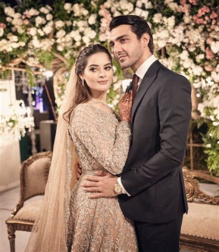 Ahsan Mohsin Ikram chooses Ten Million Dollars over True Love