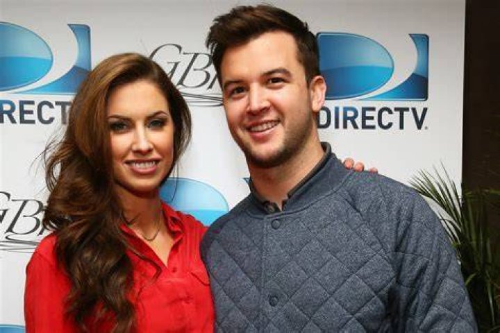 AJ McCarron&rsquo;s wife says goodbye to the Bills