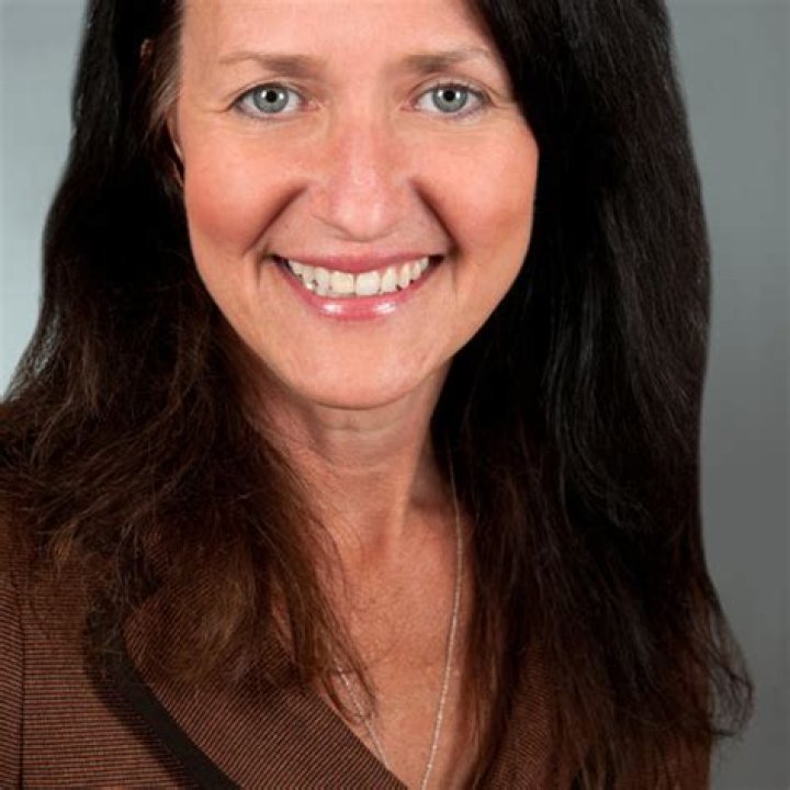 Alana ARNOLD Director of Pharmacy PharmD, BCPS AQID Boston