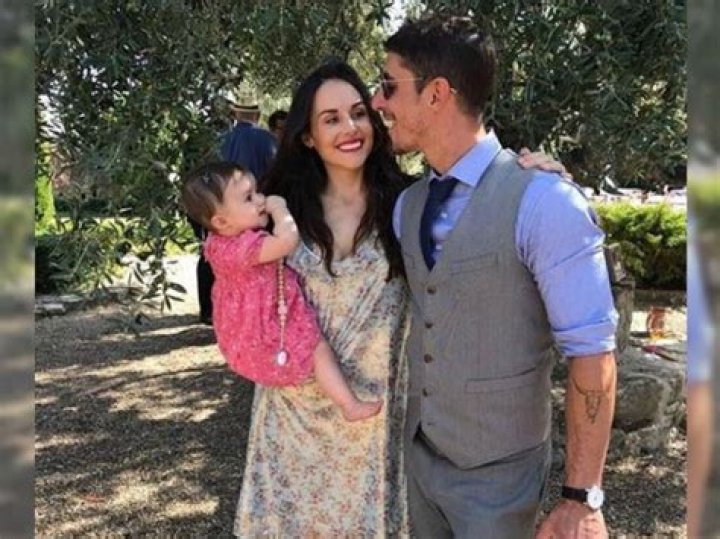 Alberto Guerra y Zuria Vega refuerzan su amor con una rom&aacute;ntica foto