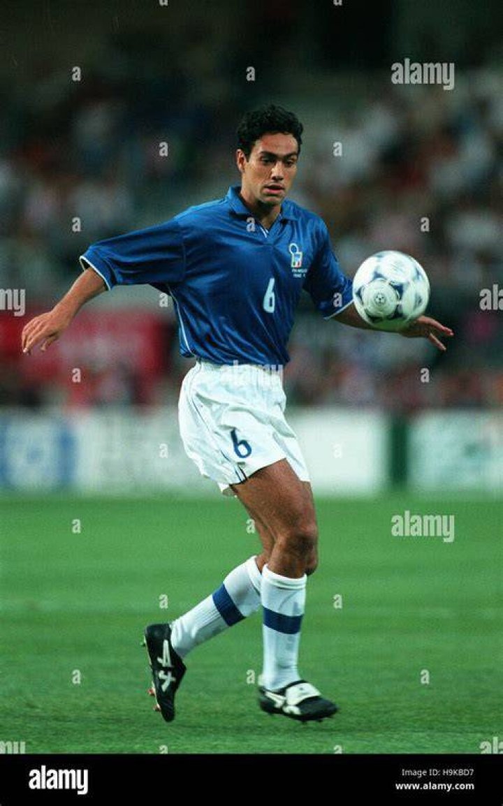 Alessandro Nesta of Italy. 1998 World Cup Finals card. Uefa Football