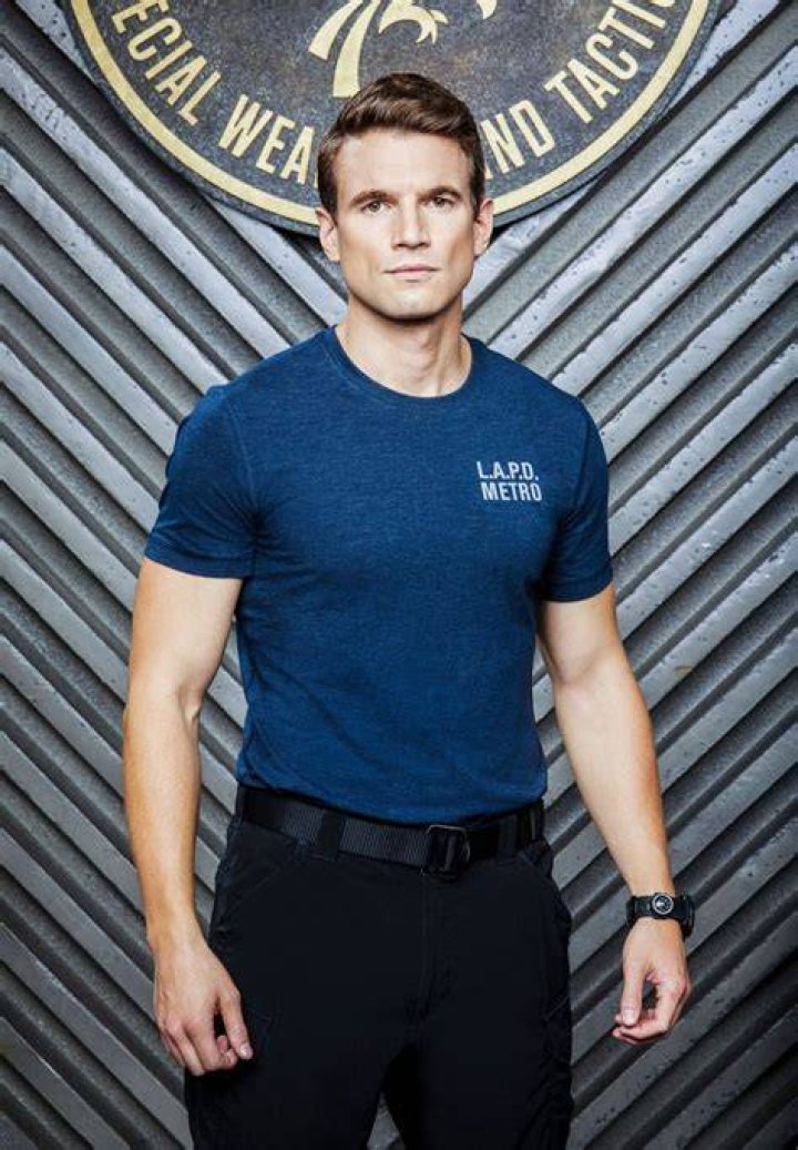 Alex Russell, Season 2 Attori, Film, Cantanti