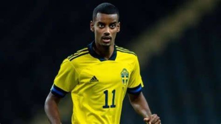 Alexander Isak Ethnicity, Nationality, Who Are His Parents? Net Worth