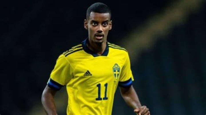 Alexander Isak Religion Does He Follow Muslim Faith?