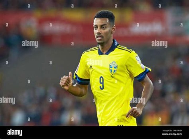 Alexander Isak World Cup 2022 [2024 Update] Players Bio