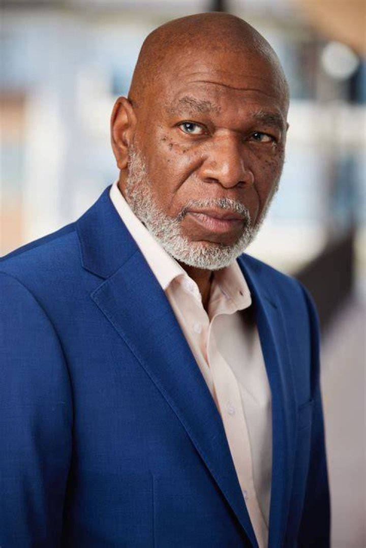 Alfonso Freeman Gets Magical at Fresh Air A Broadway Benefit in Long