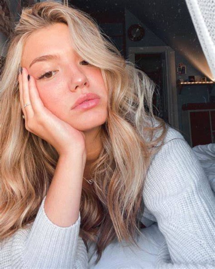 Ali Skovbye Social Media Photos 09/04/2020 &bull; CelebMafia