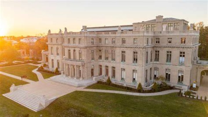 Amerika Monmouth &Uuml;niversitesi B&ouml;l&uuml;mleri, Yıllık &Uuml;creti