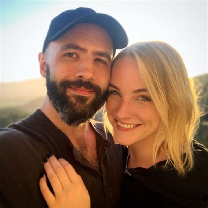 Andrew Rea Wife, Gay, Net Worth, Married, Chef – Binging with Babish, Bio |