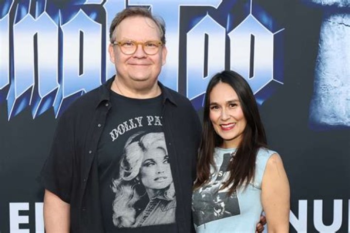Andy Richter 2024 Wife, net worth, tattoos, smoking & body facts Taddlr