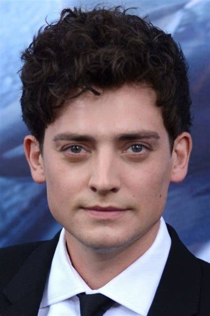 Aneurin Barnard Movies, Bio and Lists on MUBI
