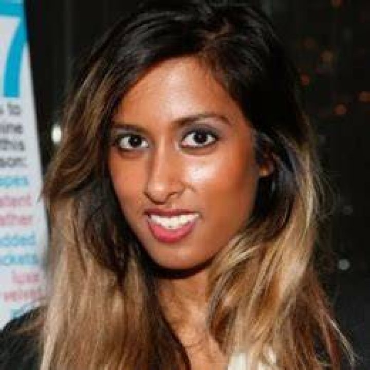 Anjulie Persaud – Biography, Family, Facts About The Canadian Singer