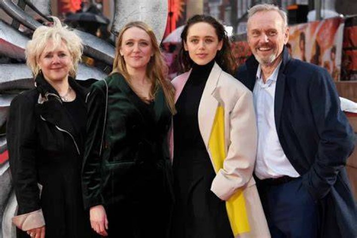 Anthony head daughters hires stock photography and images Alamy