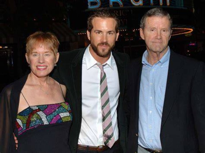 Are Ryan Reynolds' Parents Still Alive? Here's The Truth