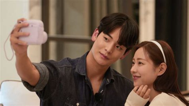 Are Shin SeulKi and Choi JongWoo Still Together? Single's Inferno Update