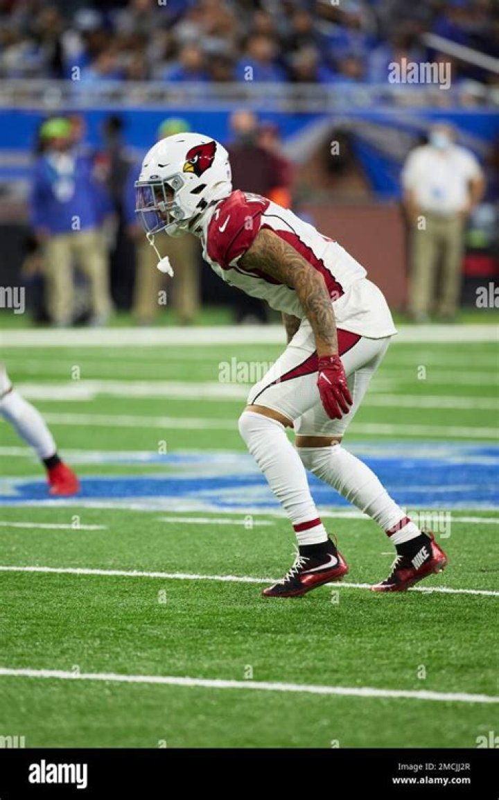 Arizona Cardinals cornerback Byron Murphy Jr. sports custom Crocs