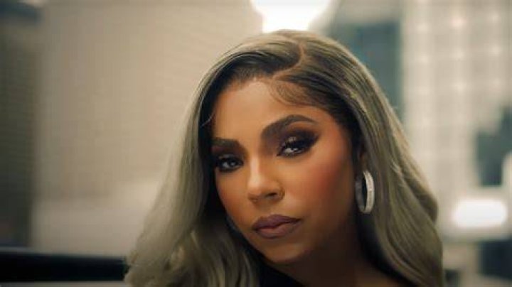 Ashanti Net Worth - How Much Does Ashanti Make? |