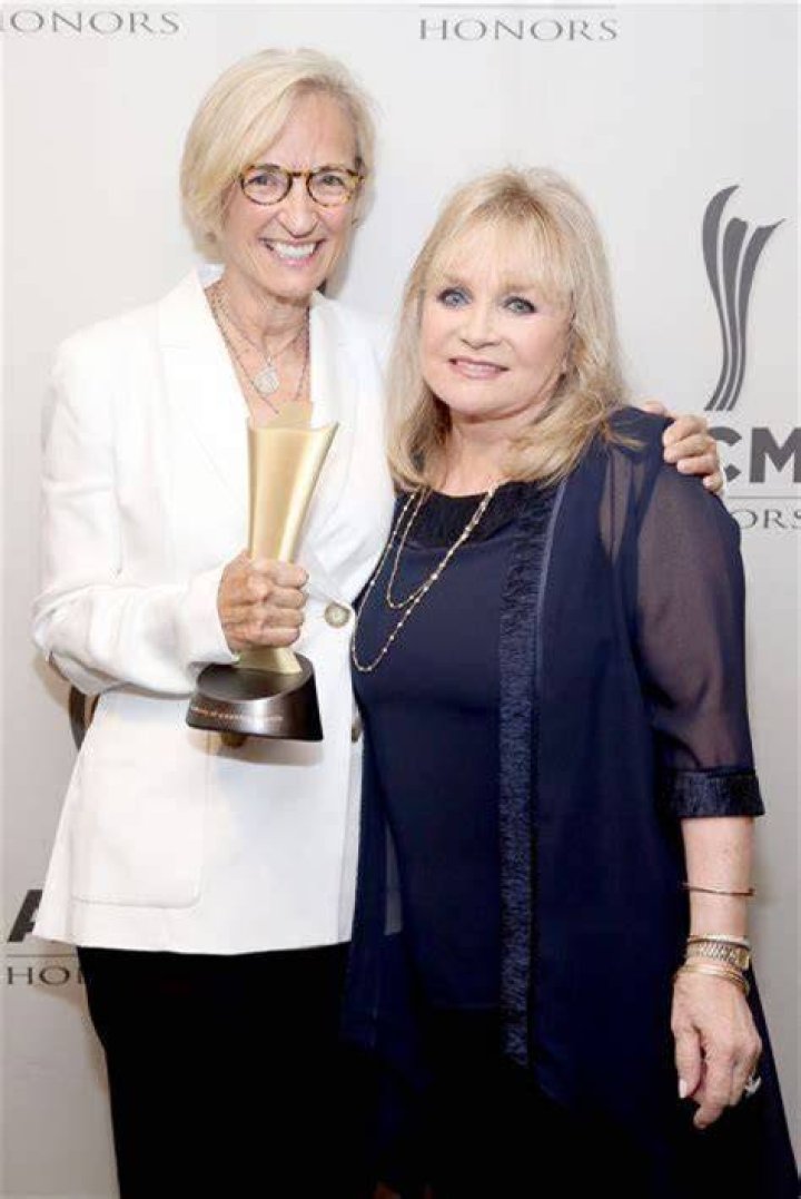 Barbara Mandrell Biography, Age, Height, Husband, Net Worth, Family