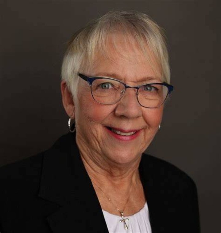 Barbara Philipps, Real Estate Agent Compass