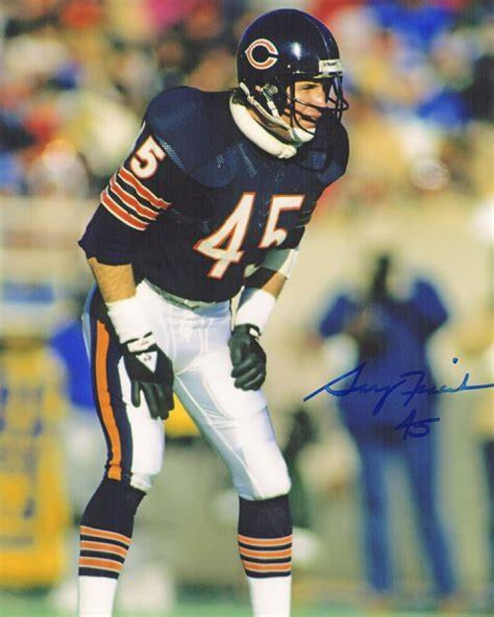 Bears legends Gary Fencik & Doug Plank talk about the violence of the