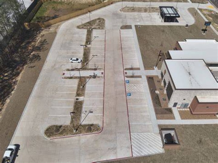 Beaumont, TX Parking Lot & Street Sweeping Services Sweeping Corp