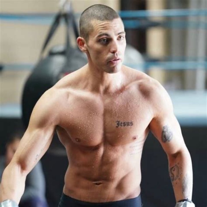 Benjamin Levy Aguilar Height, Weight, Age, Girlfriend, Family, Biography