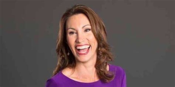 Betsy Kling (wkyc weather) Wiki Biography, age, height, salary, husband