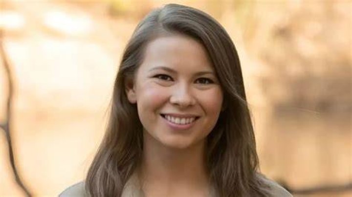 Bindi Irwin Age, Height, Net Worth, Boyfriend, Married, Brother, Body