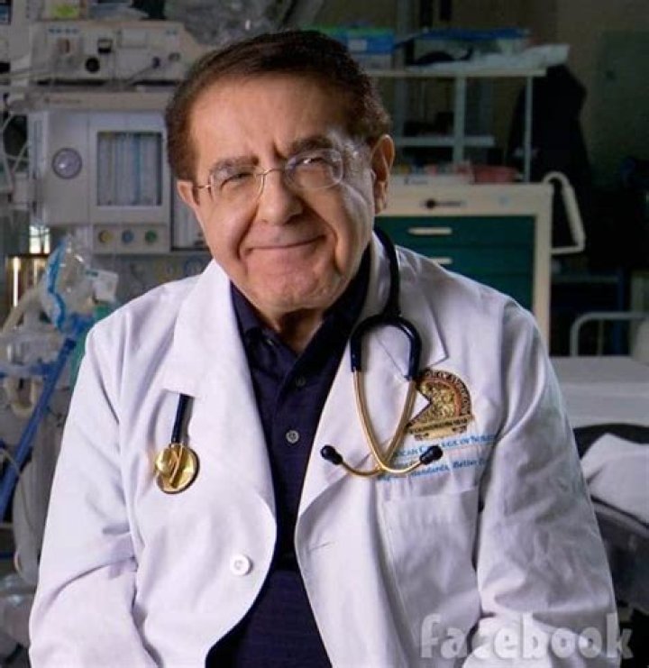 Biograf&iacute;a del Dr. Younan Nowzaradan Dieta & Nutrici&oacute;n