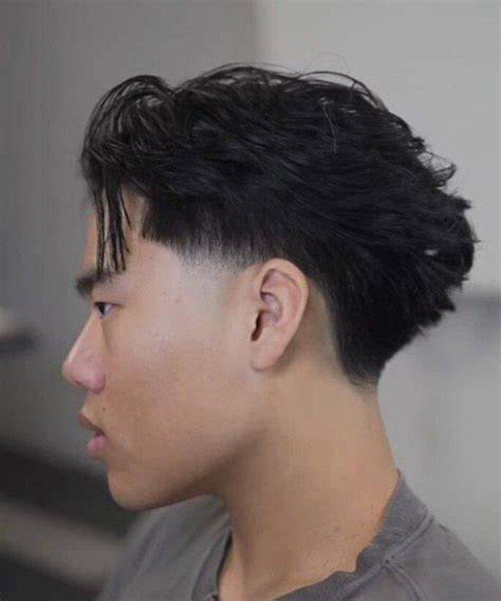 Blowout Taper Fade Straight Hair 9nhirbbkyxhe4m / Whether you want a