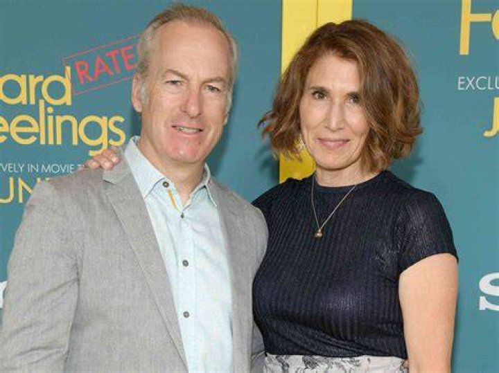 Bob Odenkirk and wife Naomi at the 2016 Golden Globes red carpet