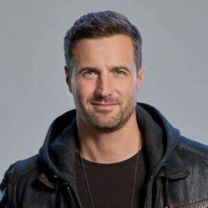 Brendan Penny Visits Home & Family Video Hallmark Channel