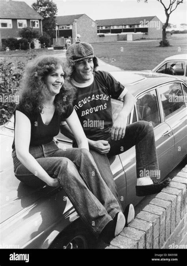 Brian Johnson cantante del gruppo rock AC DC con le sue figlie Karla