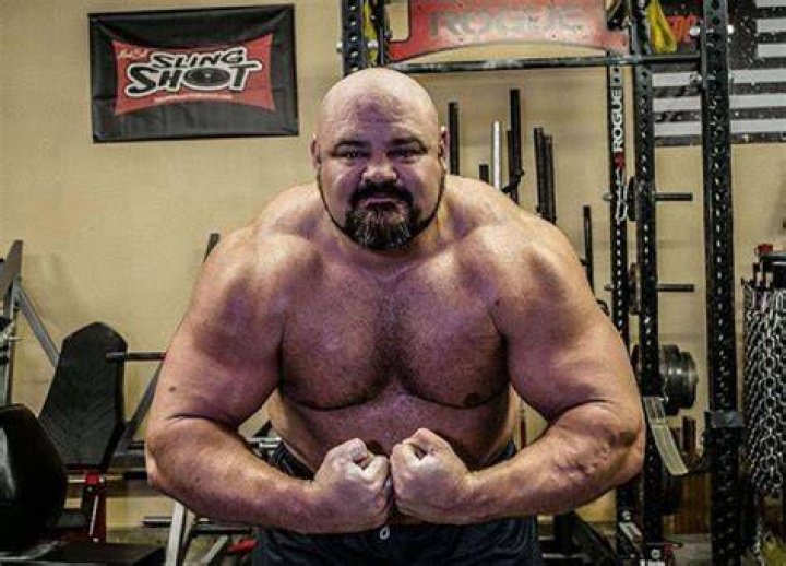 Brian Shaw Bio Edad, Educación, Valor Neto, Esposa, Hijos, Wiki RegTech