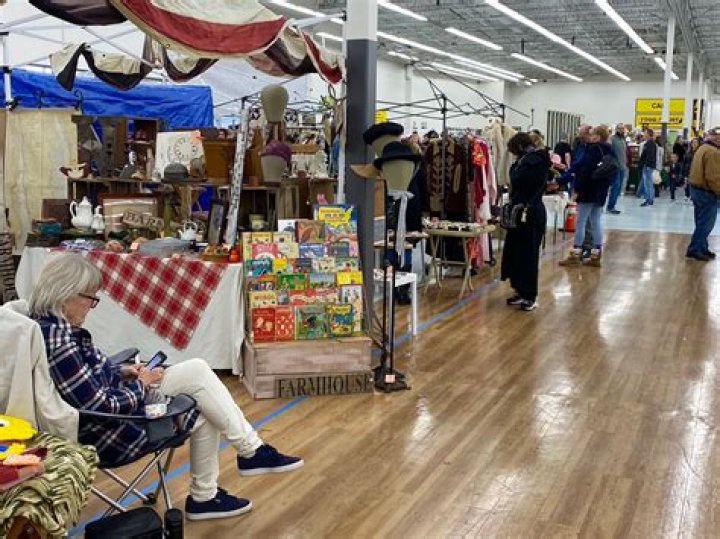 Bristol Indoor Flea Market By Large Crowds