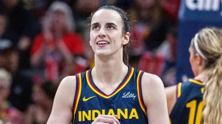 Caitlin Clark HaneinNasma