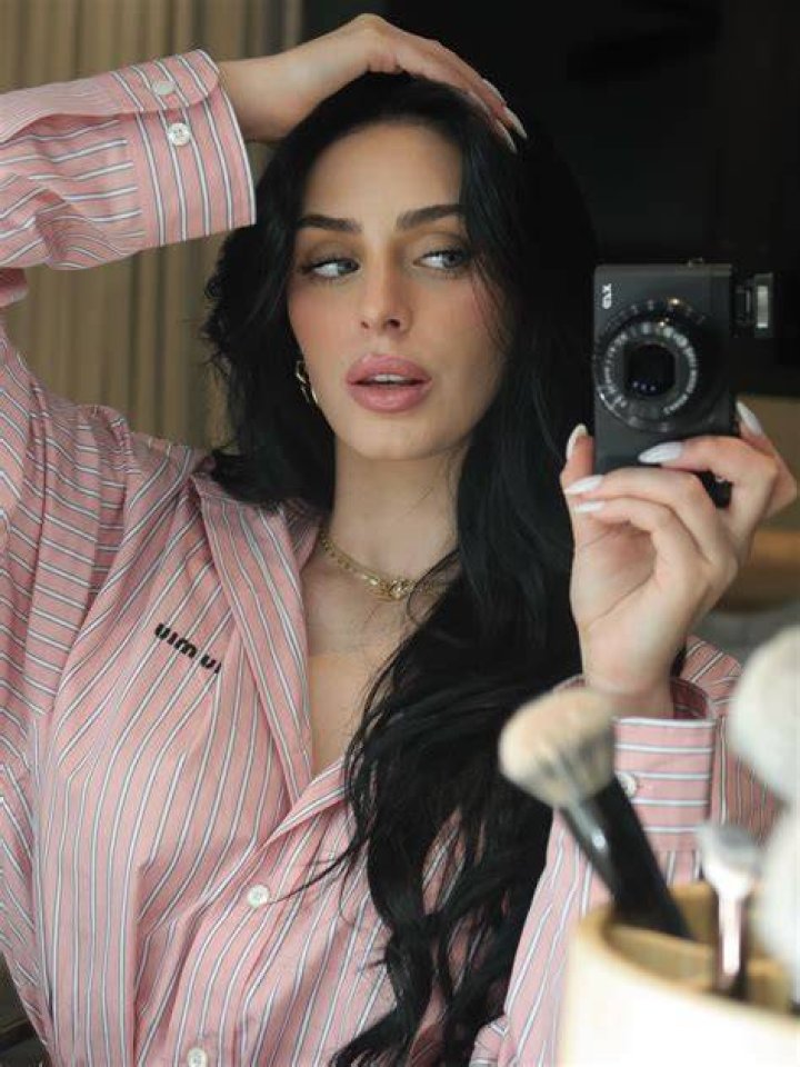 Camilla Araujo- Bio, Net Worth, Boyfriend, Age, Height, Career