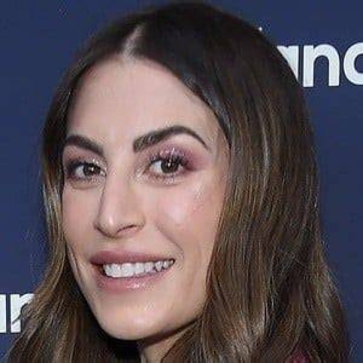 Camille Fishel - Age, Family, Bio