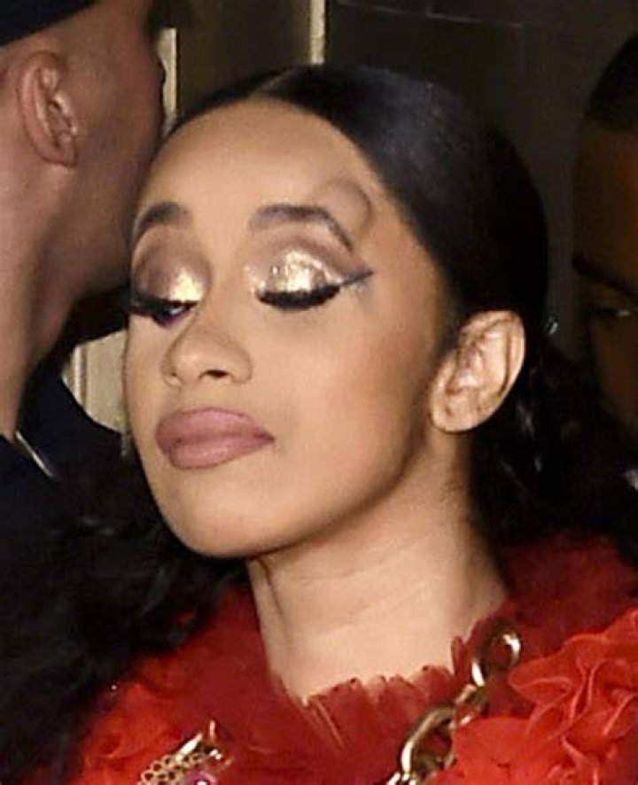 Cardi B left injured after trying to fight Nicki Minaj in public