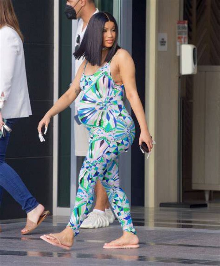 Cardi B Pregnant Cardi's last pregnancy announcement came around the