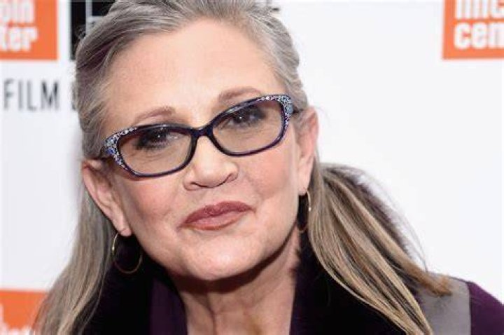 Carrie Fisher has bigger part in final TV role as foulmouthed mum in