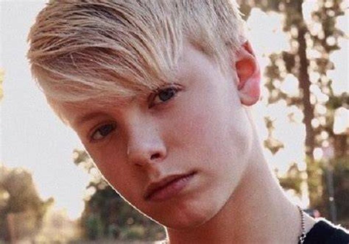 Carson Lueders- Bio, Age, Height, Net Worth, Girlfriend, Dating |